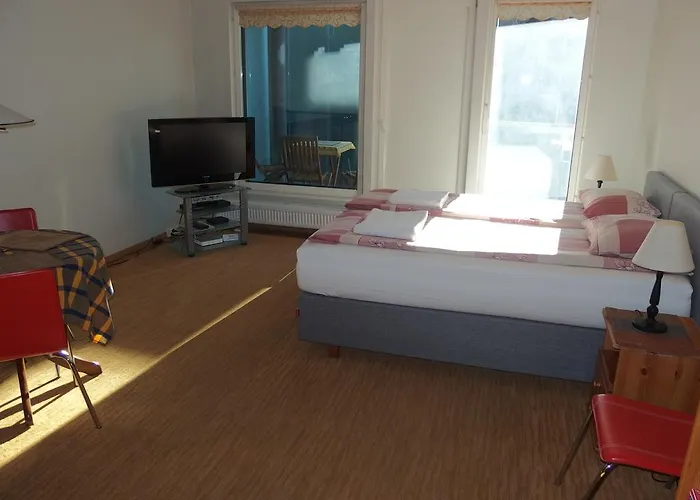 アパート エスティン *